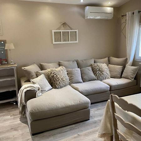 La Petite Campagne Bed & Breakfast Mane  Ngoại thất bức ảnh